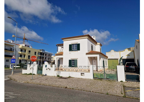 Dom na sprzedaż - Benavente, Portugalia, 228 m², 355 337 USD (1 439 115 PLN), NET-96117473