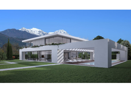 Dom na sprzedaż - Via Pablo Picasso Forte Dei Marmi, Włochy, 899,95 m², 2 100 399 USD (8 611 636 PLN), NET-95340007