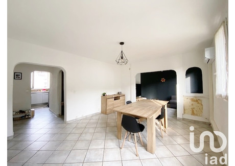 Mieszkanie na sprzedaż - Saint-Raphaël, Francja, 80 m², 204 594 USD (849 063 PLN), NET-103235991