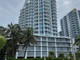 Mieszkanie do wynajęcia - 6515 Collins Ave Miami Beach, Usa, 76,09 m², 3900 USD (14 937 PLN), NET-98494598