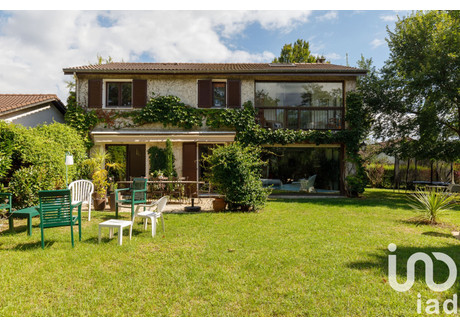 Dom na sprzedaż - Charbonnières-Les-Bains, Francja, 170 m², 791 745 USD (3 238 236 PLN), NET-100696230