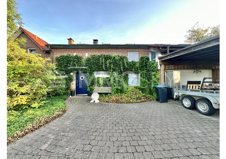 Dom na sprzedaż - Neustadt Am Rübenberge, Niemcy, 225 m², 419 472 USD (1 610 774 PLN), NET-100500348