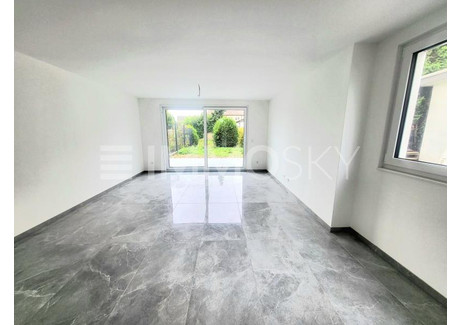 Dom na sprzedaż - Neuhofen, Niemcy, 185 m², 756 262 USD (3 032 610 PLN), NET-101523721