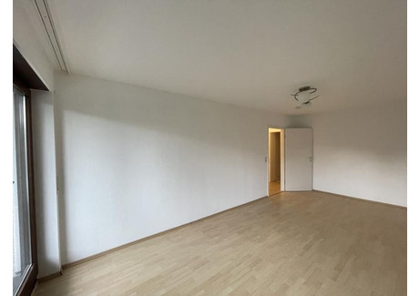 Mieszkanie na sprzedaż - Stuttgart, Niemcy, 69 m², 326 041 USD (1 333 506 PLN), NET-102054871