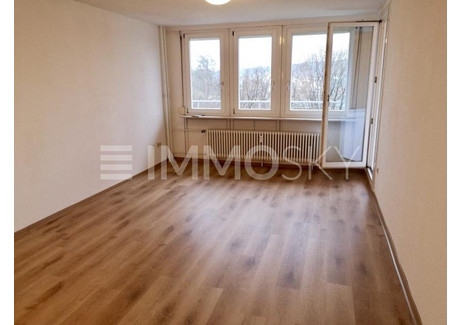 Mieszkanie na sprzedaż - Sindelfingen, Niemcy, 58 m², 229 972 USD (935 986 PLN), NET-102755730