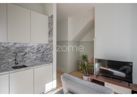 Mieszkanie na sprzedaż - Porto, Portugalia, 37 m², 218 712 USD (894 532 PLN), NET-90059792