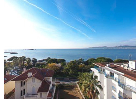 Dom na sprzedaż - Saint Raphael, Francja, 180 m², 2 807 129 USD (10 779 377 PLN), NET-98627027