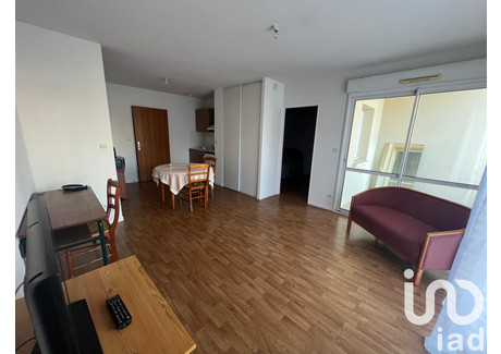 Mieszkanie na sprzedaż - Niort, Francja, 53 m², 102 708 USD (426 238 PLN), NET-103235946