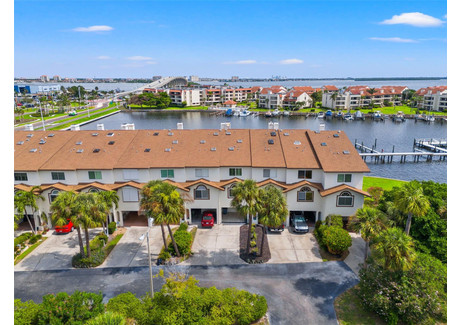 Dom na sprzedaż - 129 Yacht Club Lane, Pinellas County, FL Tierra Verde, Usa, 223,62 m², 1 099 999 USD (4 509 996 PLN), NET-100700024