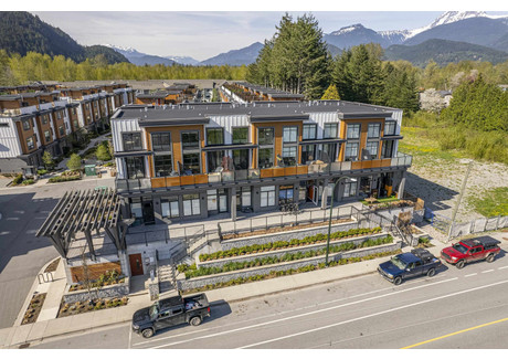 Dom na sprzedaż - 101-39771 GOVERNMENT ROAD Squamish, Kanada, 286,51 m², 2 600 765 USD (10 012 944 PLN), NET-97014389