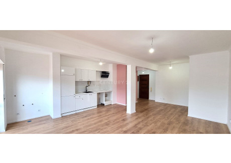 Mieszkanie na sprzedaż - Santa Maria, São Pedro E Matacães, Portugalia, 65 m², 217 370 USD (889 043 PLN), NET-102087401