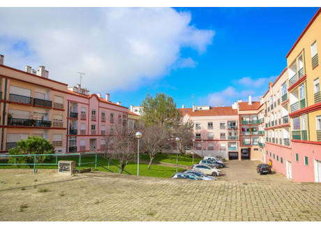 Mieszkanie do wynajęcia - Rio De Mouro, Portugalia, 81,59 m², 1287 USD (5262 PLN), NET-102273152