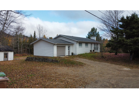 Dom na sprzedaż - 969 Route 309 S., Notre-Dame-de-Pontmain, QC J0W1S0, CA Notre-Dame-De-Pontmain, Kanada, 114 m², 230 371 USD (937 609 PLN), NET-101706558