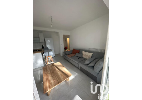 Mieszkanie na sprzedaż - Hyeres, Francja, 51 m², 287 528 USD (1 175 988 PLN), NET-101657245