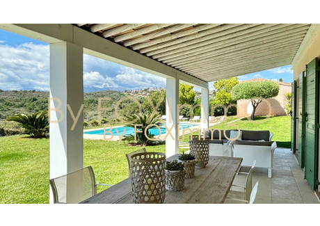 Dom na sprzedaż - Villeneuve-Loubet, Francja, 142 m², 1 538 894 USD (5 909 354 PLN), NET-97263745