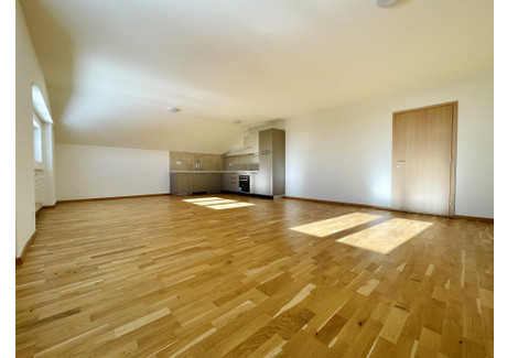 Mieszkanie na sprzedaż - La Vue-des-Alpes La Vue-Des-Alpes, Szwajcaria, 99 m², 569 924 USD (2 188 507 PLN), NET-95513443