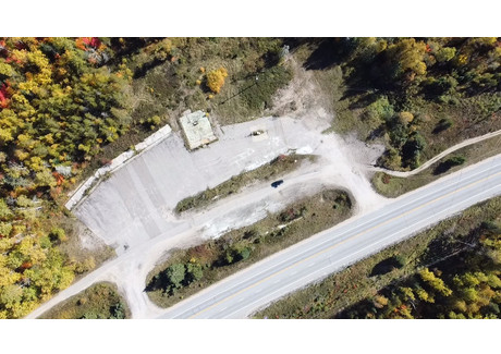 Działka na sprzedaż - 7 Route 117, Montcerf-Lytton, QC J0W1N0, CA Montcerf-Lytton, Kanada, 9855 m², 53 891 USD (219 337 PLN), NET-90718447