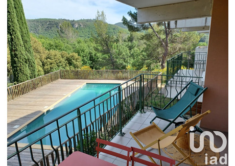 Mieszkanie na sprzedaż - Gréoux-Les-Bains, Francja, 65 m², 263 631 USD (1 078 251 PLN), NET-102307561