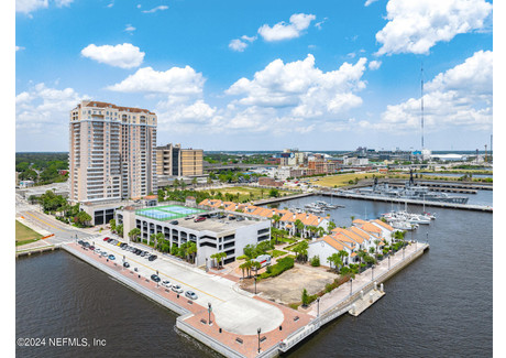 Mieszkanie na sprzedaż - 400 E BAY Street Jacksonville, Usa, 85,47 m², 309 811 USD (1 186 576 PLN), NET-98383332