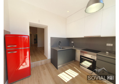 Komercyjne na sprzedaż - Barcelona, Hiszpania, 47 m², 221 481 USD (848 274 PLN), NET-100313337