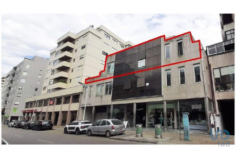 Lokal handlowy na sprzedaż - Barcelos, Portugalia, 131 m², 191 352 USD (782 630 PLN), NET-96247023