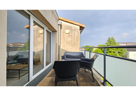 Mieszkanie na sprzedaż - Niort, Francja, 57 m², 159 858 USD (629 840 PLN), NET-96947934