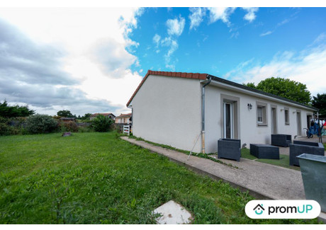 Dom na sprzedaż - Maringues, Francja, 110 m², 248 077 USD (1 014 637 PLN), NET-99026910