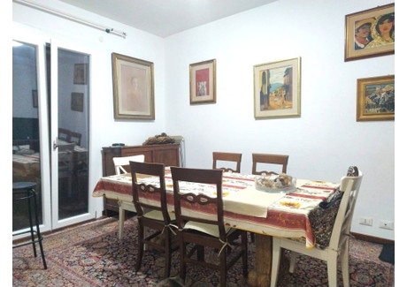 Mieszkanie na sprzedaż - Via Dei Pescatori Roma, Włochy, 65 m², 188 871 USD (772 484 PLN), NET-101949187