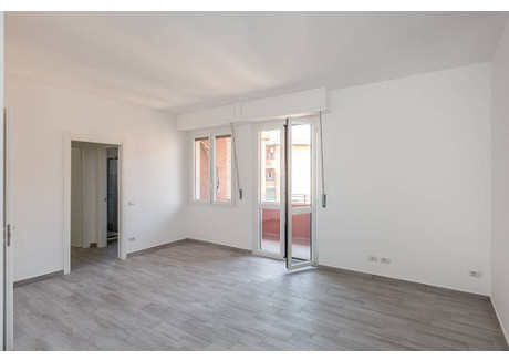 Mieszkanie do wynajęcia - Via Lorenteggio, Milano, Włochy, 60 m², 1297 USD (5303 PLN), NET-92510478