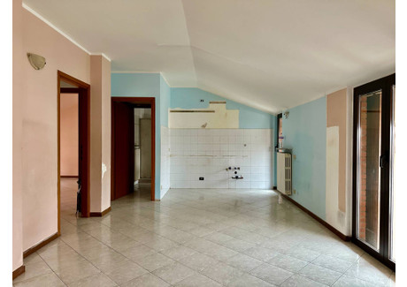 Mieszkanie na sprzedaż - via roma Zanica, Włochy, 90 m², 100 579 USD (411 370 PLN), NET-95187830