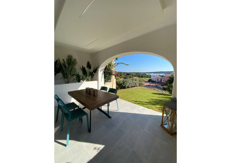 Mieszkanie na sprzedaż - Porto Cervo Condominio gli Oleandri Arzachena, Włochy, 100 m², 487 215 USD (1 982 965 PLN), NET-101618693