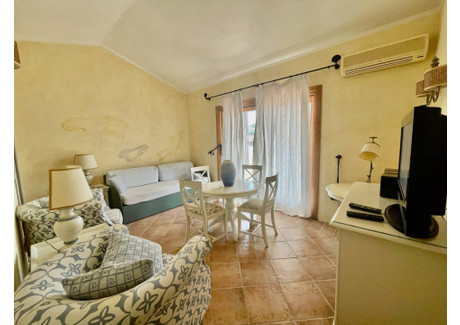 Mieszkanie na sprzedaż - via porto rotondo costa smeralda, Olbia, Włochy, 67 m², 343 804 USD (1 406 157 PLN), NET-100915739