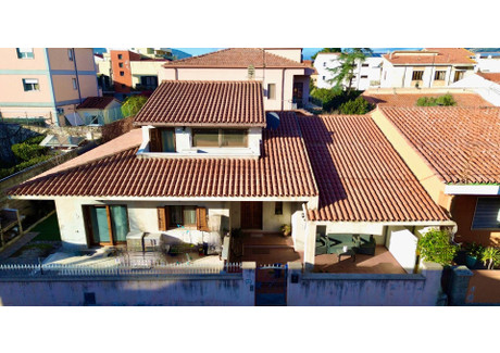 Mieszkanie na sprzedaż - Via Bramante, Olbia, Włochy, 132 m², 295 997 USD (1 210 630 PLN), NET-98787573