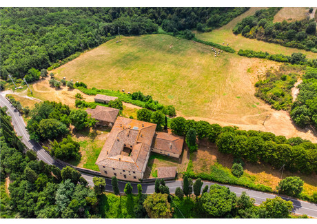 Dom na sprzedaż - Via Nazionale, Barberino Di Mugello, Włochy, 1710 m², 1 622 818 USD (6 247 849 PLN), NET-98635334