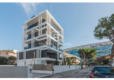 Mieszkanie na sprzedaż - Viale Orazio Riccione, Włochy, 140 m², 1 153 000 USD (4 715 770 PLN), NET-101920085