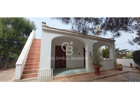 Dom na sprzedaż - Via degli Oleandri, Ostuni, Włochy, 77 m², 270 015 USD (1 104 362 PLN), NET-93436775