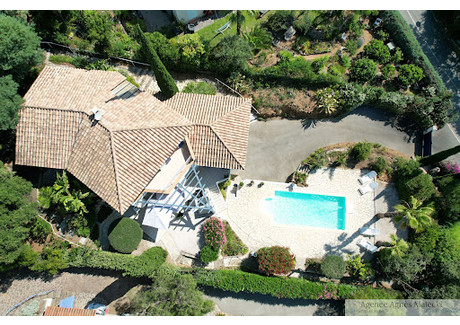 Dom na sprzedaż - La Croix-Valmer, Francja, 154 m², 1 825 629 USD (7 192 977 PLN), NET-97683590