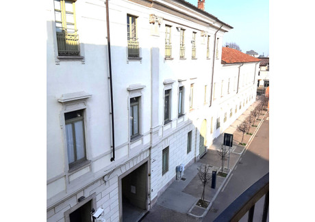 Mieszkanie na sprzedaż - Piazza Sant' Ambrogio, Vigevano, Włochy, 144 m², 221 953 USD (907 790 PLN), NET-95739868