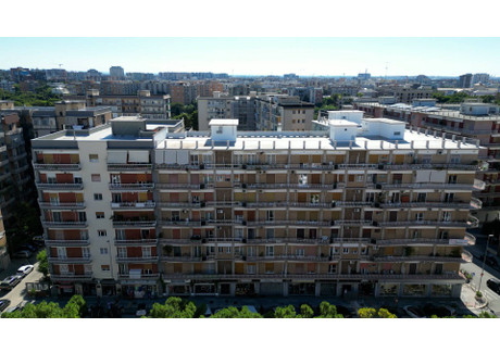 Mieszkanie na sprzedaż - Via Giuseppe Pavoncelli, Bari, Włochy, 125 m², 315 850 USD (1 212 866 PLN), NET-98475409