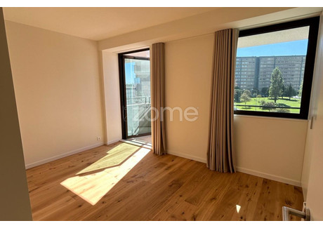 Mieszkanie na sprzedaż - Matosinhos, Portugalia, 40 m², 215 063 USD (875 307 PLN), NET-96253559