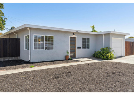 Dom na sprzedaż - 308 Del Sur Street , Solano County, CA Vallejo, Usa, 111,48 m², 498 000 USD (1 952 160 PLN), NET-100497998