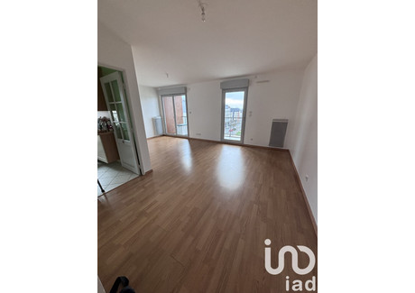 Mieszkanie na sprzedaż - Chartres, Francja, 68 m², 207 750 USD (862 161 PLN), NET-103298281