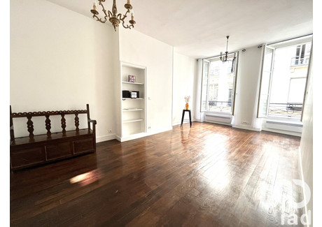 Mieszkanie na sprzedaż - Paris, Francja, 57 m², 722 072 USD (2 938 833 PLN), NET-101657146