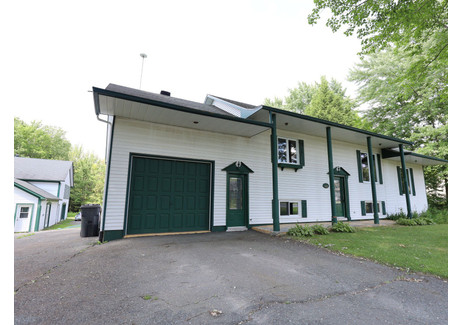 Działka na sprzedaż - 40Z 1er Rang O., Sainte-Cécile-de-Milton, QC J9E2C0, CA Sainte-Cécile-De-Milton, Kanada, 5001 m², 551 959 USD (2 119 522 PLN), NET-100512723