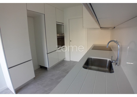 Mieszkanie na sprzedaż - Viseu, Portugalia, 62 m², 308 754 USD (1 185 616 PLN), NET-101075958