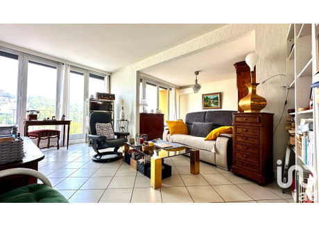 Mieszkanie na sprzedaż - Saint-Étienne, Francja, 77 m², 119 796 USD (480 381 PLN), NET-101373416