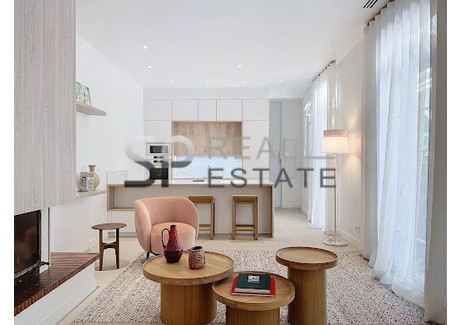 Mieszkanie na sprzedaż - Cannes, Francja, 131,23 m², 2 649 299 USD (10 199 801 PLN), NET-97654795