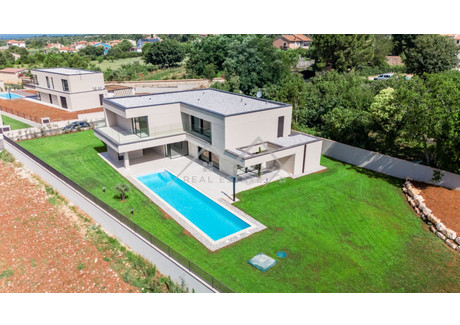 Dom na sprzedaż - Porec, Chorwacja, 351,2 m², 1 633 314 USD (6 696 586 PLN), NET-100884532