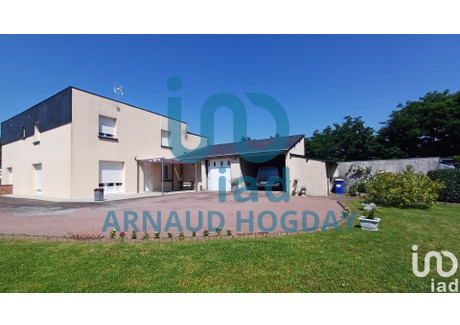 Komercyjne na sprzedaż - Beaucouze, Francja, 270 m², 493 482 USD (2 062 757 PLN), NET-99241904