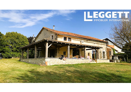 Dom na sprzedaż - Verteillac, Francja, 188 m², 222 081 USD (910 534 PLN), NET-102545397